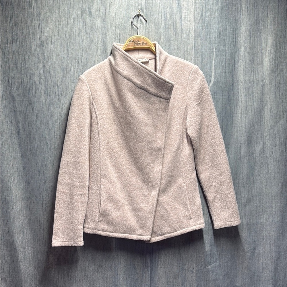 🇺🇸 BB Dakota Elegant Cream Sweater size XS